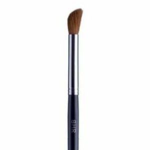 Authentic SHU UEMURA Brush 8HR Eye Shadow/Contour Brush